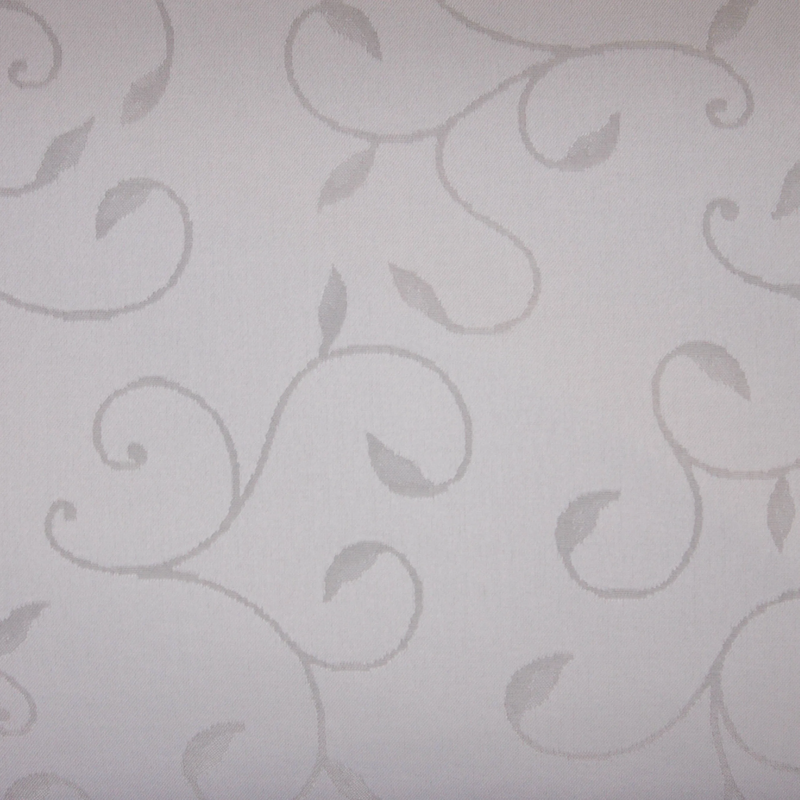 Jacquard Polyester zilver met sierlijke figuren